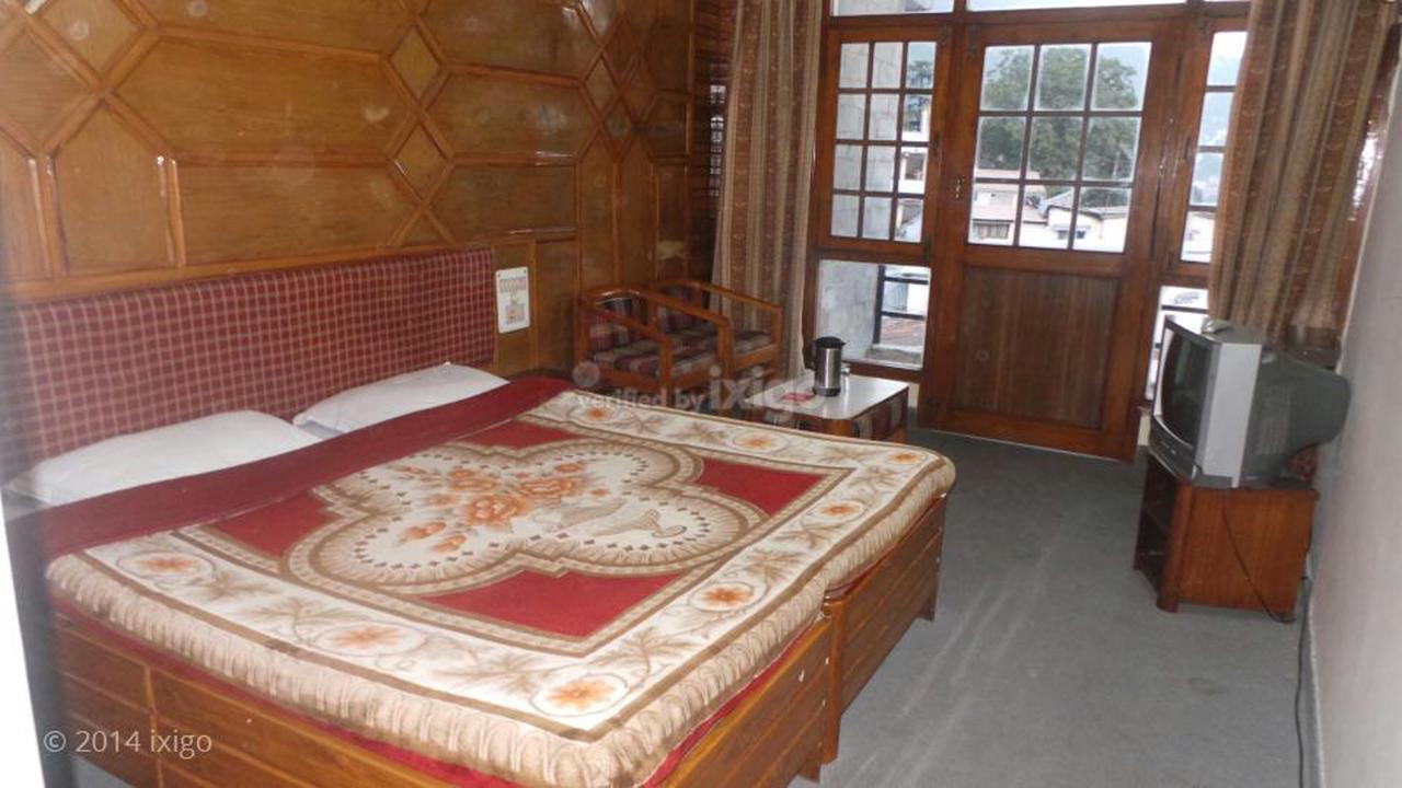 Hotel Radhe Continental Nainital Εξωτερικό φωτογραφία